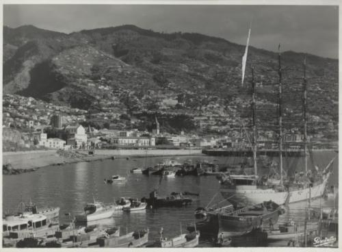 Baía do Funchal - Perestrellos - c. 1930